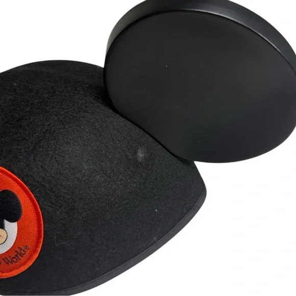 Disney Parks MICKEY MOUSE EARS Size Adult  Unisex - Picture 3 of 4